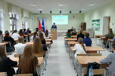 Намеснік Міністра юстыцыі Мікалай Старавойтаў пабываў у Юрыдычным каледжы БДУ ў рамках праекта "ШАГ"