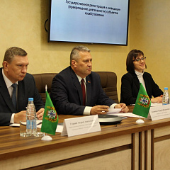 Пытанні дзяржаўнай рэгістрацыі і ліквідацыі суб'ектаў гаспадарання разгледзелі на семінары ў Гомелі