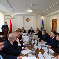 Сяргей Хаменка аб асновах работы Міністэрства юстыцыі ў 2023 годзе: строгае захаванне законнасці і даступнасць паслуг, якія аказвае ведамства