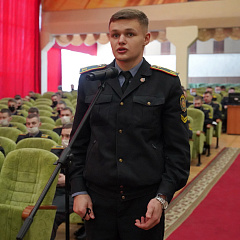 "Будучыня - гэта вы". Міністр юстыцыі Сяргей Хаменка сустрэўся з курсантамі Магілёўскага інстытута МУС