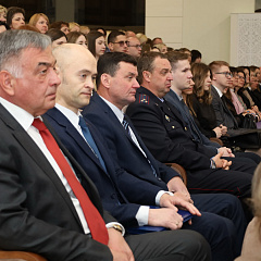 Дзяржаўныя сімвалы - найважнейшыя атрыбуты суверэнітэту і незалежнасці краіны