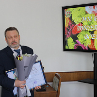 На заслуженный отдых. Алешин, Жандарова, Ткачева