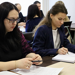"Афармленне дэкларацыі аб даходах і маёмасці" - тэма занятку для работнікаў ЦА Міністэрства юстыцыі