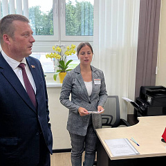 Ад адзіных цэнтраў дзяржпаслуг да бясплатнай прававой дапамогі ў рэгіёнах. Рабочы візіт Сяргея Хаменкі ў Оршу.