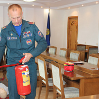 Занятия с представителями МЧС