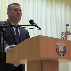 "Будучыня - гэта вы". Міністр юстыцыі Сяргей Хаменка сустрэўся з курсантамі Магілёўскага інстытута МУС