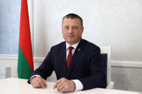 Віншаванне Міністра юстыцыі Рэспублікі Беларусь Сяргея Хаменкі з Днём народнага адзінства