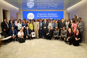 Об участии в переговорах по вопросам работы Международной организации по медиации