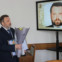 На заслуженный отдых. Алешин, Жандарова, Ткачева