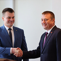 Новы Міністр юстыцыі Сяргей Хаменка прадстаўлены калектыву