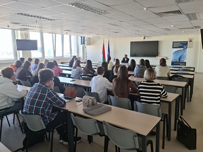 Дзяржаўная служба - прыярытэтная сфера для пачатку прафесійнай кар'еры