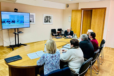 Пытанні здзяйснення натарыяльных дзеянняў і рэгістрацыі актаў грамадзянскага стану службовымі асобамі дыпламатычных прадстаўніцтваў і консульскіх устаноў Беларусі абмеркаваны ў рамках анлайн-семінара