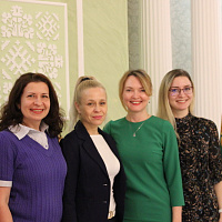 Экскурсия во Дворце Независимости