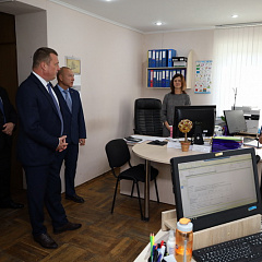 Міністр юстыцыі Сяргей Хаменка прадставіў калектыву РУП "БелЮрЗабеспячэнне" новага кіраўніка