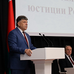Сяргей Хаменка: галоўная якасць сучаснага адваката - гатоўнасць абараняць канстытуцыйны лад, законнасць і правапарадак