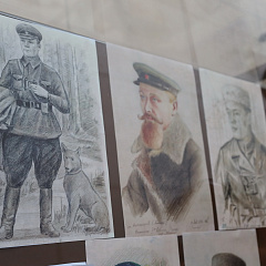 У Міністэрстве юстыцыі адкрылася дакументальная выстава "Рэкліквіі ваенных гадоў"