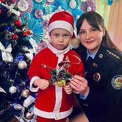 Детские улыбки как главный результат акции «Наши дети»