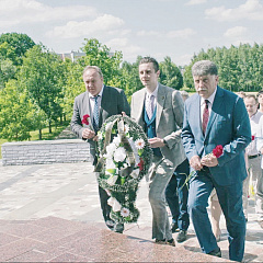 Намеснік міністра Мікалай Старавойтаў павіншаваў калектыў Магілёўскай абласной калегіі адвакатаў з юбілеем