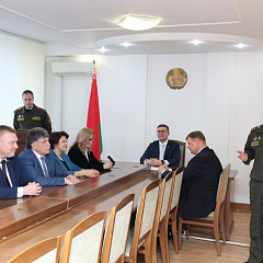 Заслуженные награды к профессиональному празднику