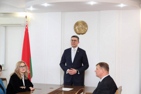 Заслуженные награды к профессиональному празднику