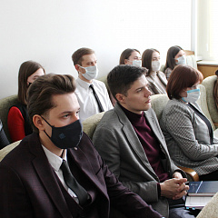 Гісторыя не павінна пісацца для аднаго пакалення. Яна пішацца на стагоддзі