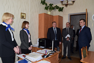 Міністр юстыцыі наведаў аддзелы прымусовага выканання і натарыяльныя канторы Віцебскага рэгіёну, а таксама азнаёміўся з работай службаў «адно акно» на месцах