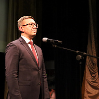 «Вершина права»