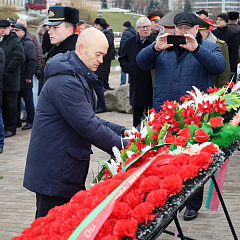 Сынам Айчыны, якія загінулі за яго межамі