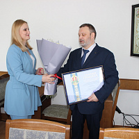 На заслуженный отдых. Алешин, Жандарова, Ткачева