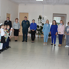 Калектыў Міністэрства юстыцыі павіншаваў з Днём ведаў вучняў і педагогаў падшэфнай школы