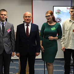 Клянуся ў вернасці архіўнай справе!