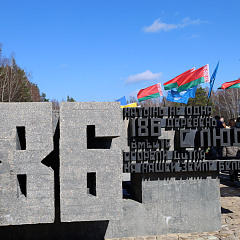 Сёння ў Беларусі ўспамінаюць усе спаленыя вёскі ў гады Вялікай Айчыннай вайны