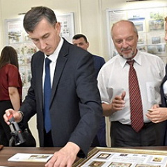 4 жніўня адбылася ўрачыстая цырымонія гашэння канверта з арыгінальнай маркай "100 гадоў архіўнай службе Беларусі" спецыяльным памятным штэмпелем