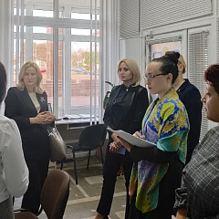 Наталья Филиппова посетила службу «одно окно» Ивацевичского района Брестской области