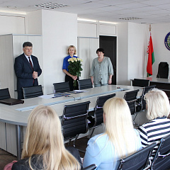 Ганаровая грамата Міністэрства юстыцыі Рэспублікі Беларусь калектыву Палаца грамадзянскіх абрадаў галоўнага ўпраўлення юстыцыі Мінскага гарвыканкама