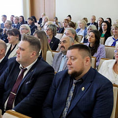 Адзінства беларускага народа - тэма сустрэчы Сяргея Хаменкі з прадстаўнікамі органаў юстыцыі ў Бабруйску
