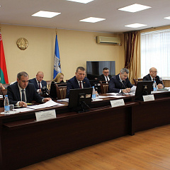 Міністр юстыцыі Сяргей Хаменка прыняў удзел у пасяджэнні Жлобінскага райвыканкама