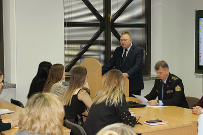 Повышение квалификации для работников, осуществляющих обеспечение деятельности и техническое обслуживание территориальных органов принудительного исполнения