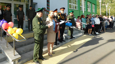 Урок гісторыі для навучэнцаў кадэцкага вучылішча правяла першы намеснік дырэктара Дэпартамента па архівах і справаводстве Вольга Лядоўская