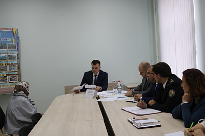 Міністр юстыцыі Алег Сліжэўскі правёў выязны прыём грамадзян у г.п. Лоеве, а таксама наведаў аддзелы прымусовага выканання Гомельскага рэгіёну