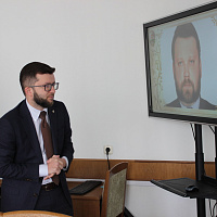 На заслуженный отдых. Алешин, Жандарова, Ткачева