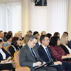 У Жодзіне абмеркавалі лепшыя практыкі працы службаў "адно акно"