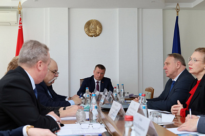 Перспектывы развіцця інфармацыйнай дзейнасці і IT-тэхналогій абмеркавалі ў Міністэрстве юстыцыі