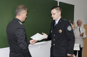 Сведчанні аб павышэнні кваліфікацыі атрымалі маладыя спецыялісты органаў прымусовага выканання