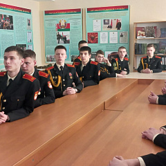 Школа актыўнага грамадзяніна. Алег Кот у Мінскім гарадскім кадэцкім вучылішчы