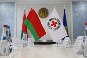 Министр юстиции Евгений Коваленко провел встречу с Главой Региональной делегации Международного Комитета Красного Креста в Российской Федерации и Республике Беларусь