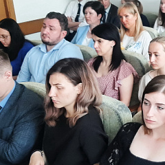 Асновы дарожнай бяспекі і новаўвядзенні ў ПДР - тэма лекцыі ў цэнтральным апараце Мінюста