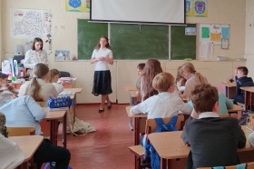 О правах и обязанностях со школьной скамьи. Эксперты детям