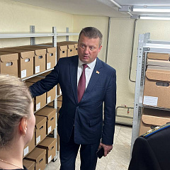 Ад адзіных цэнтраў дзяржпаслуг да бясплатнай прававой дапамогі ў рэгіёнах. Рабочы візіт Сяргея Хаменкі ў Оршу.