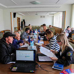 Міністэрства юстыцыі Рэспублікі Беларусь правяло акцыю па бясплатным юрыдычным кансультаванні грамадзян, прымеркаваную да святкавання Дня Перамогі і 75-й гадавіны вызвалення Беларусі ад нямецка-фашысцкіх захопнікаў.